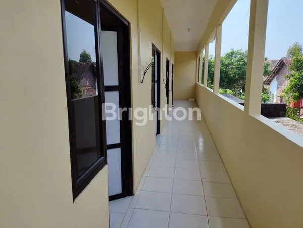 image RUMAH KOST 2 LANTAI  PLUS ISINYA MURAH GUNUNGPATI SEMARANG  (7)