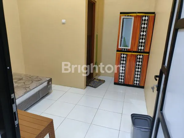 image RUMAH KOST 2 LANTAI  PLUS ISINYA MURAH GUNUNGPATI SEMARANG  (2)