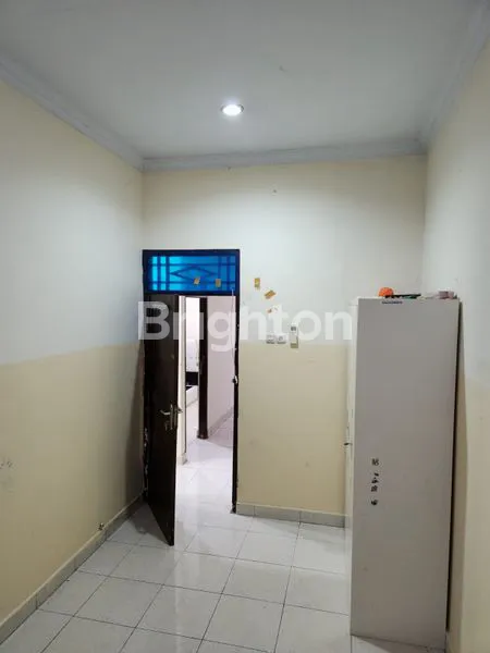 image HUNIAN NYAMAN DI PORIS INDAH, 2 KT & GARASI (5)