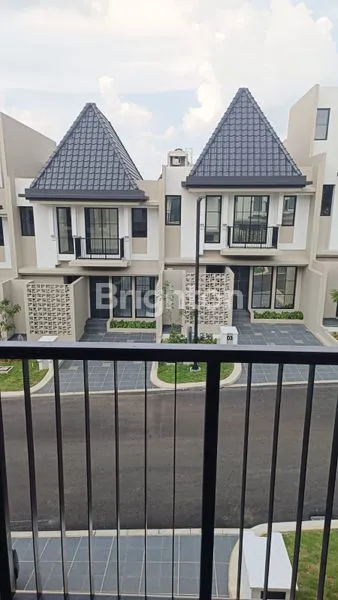 image  VILLA MEWAH 3 LANTAI 90 JUTA VIEW DANAU DI BOGOR (2)