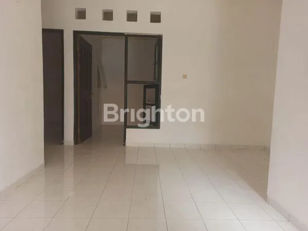 image RUMAH MINIMALIS SUDAH RENOVASI. ATAP GALVALUM (1)