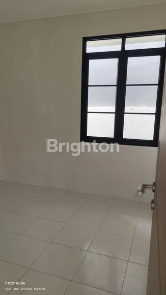 image RUMAH 2 KT DI CLUSTER VARENNA, CITRA RAYA (5)