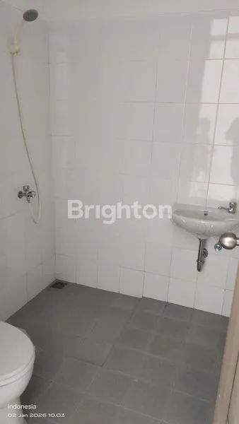 image RUMAH 2 KT DI CLUSTER VARENNA, CITRA RAYA (6)