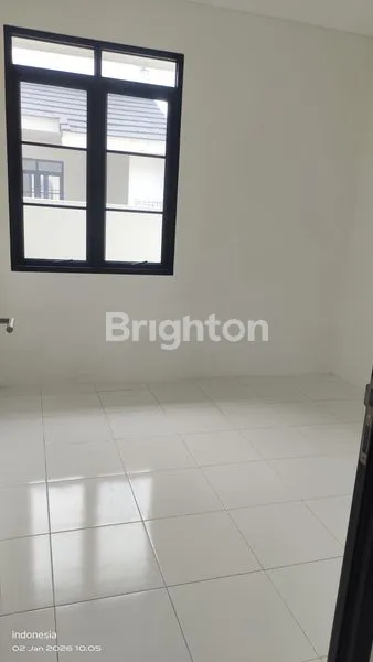 image RUMAH CANTIK DI CLUSTER VARENNA CITRA RAYA (5)