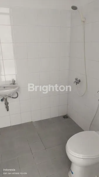 image RUMAH CANTIK DI CLUSTER VARENNA CITRA RAYA (6)