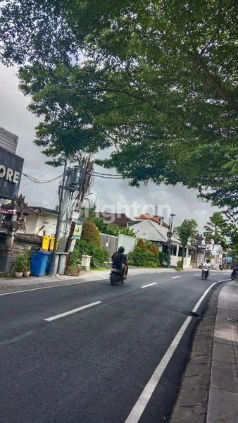 image RUKO PINGGIR JALAN JALAN PANTAI BERAWA STRATEGIS UNTUK BISNIS (5)
