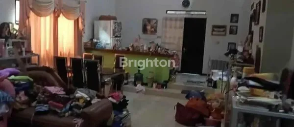 image RUMAH MEWAH TINGKAT 2 DEKAT RUMAH SAKIT QUROTTA AYUN (5)