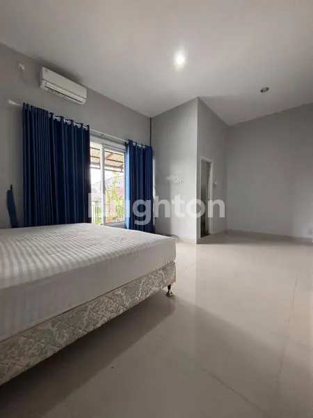 image RUMAH MEWAH 2 LANTAI, 4 KAMAR DI MELATI MAS (5)