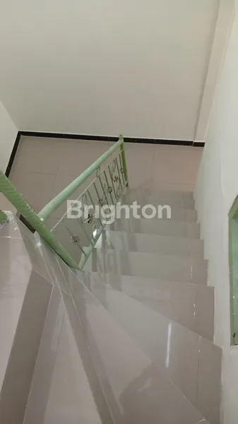 image HARGA BU! DIJUAL RUMAH SIAP HUNI – BARU RENOVASI DI PERUMAHAN CIKEAS GARDENIA (5)