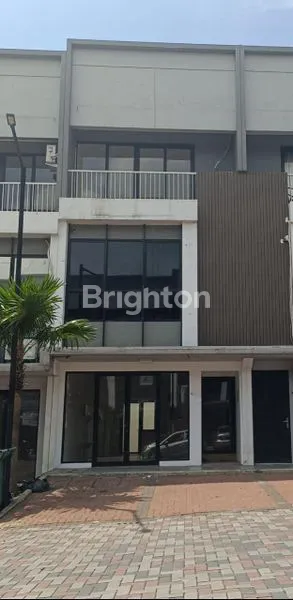 RUKO 3 LANTAI SIAP USAHA DI LIPPO KARAWACI