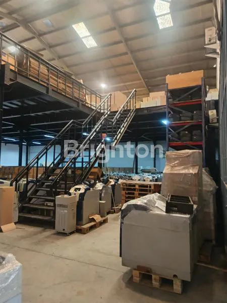 image KOMPLEK PERGUDANGAN SIAP PAKAI, DEKAT DAAN MOGOT (3)