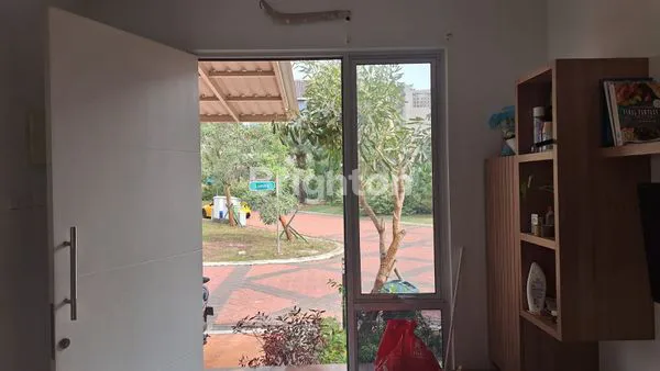 image RUMAH MINIMALIS TYPE ZUMA DI MALIBU VILLAGE (4)