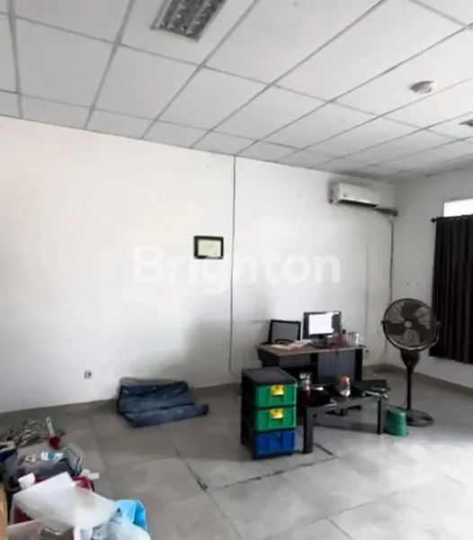 image GUDANG CIP ADA 2 GUDANG JEJER LUAS 1000M² HARGA 7 M (3)