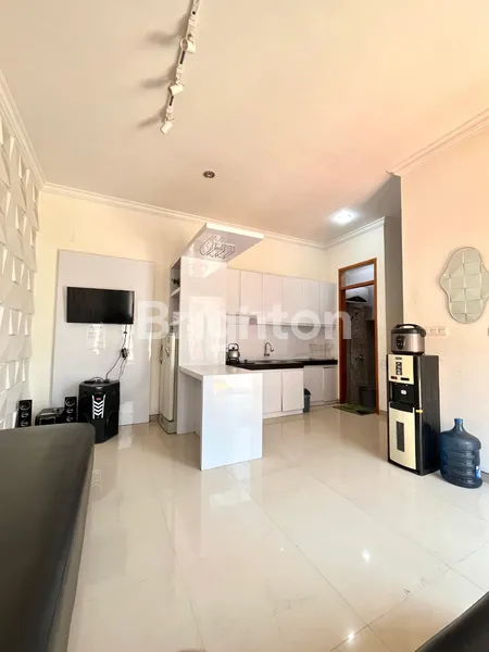image VILLA 2 LANTAI DIJUAL FULL FURNISHED DI KUSUMA PESANGGRAHAN KOTA BATU (4)