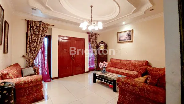 image RUMAH STRATEGIS LT 200M² DI CENGKARENG INDAH, DEKAT TOL (3)