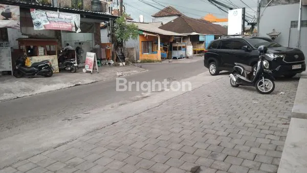 image DISEWAKAN RUKO BARU   2 LANTAI DI JALAN UTAMA TUKAD (2)