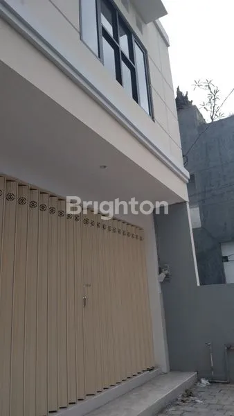 image DISEWAKAN RUKO BARU   2 LANTAI DI JALAN UTAMA TUKAD (3)