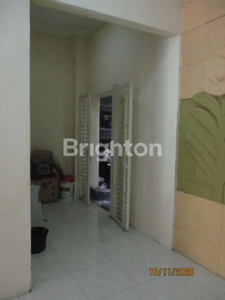 image RUMAH STRATEGIS 6 KT & 5 GARASI DI PERUM TAMAN PINANG SIDOARJO (3)