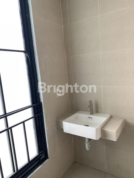 image RUMAH SIAP HUNI PONDOK MUTIARA, BANJARBENDO JATI DEKAT TOL SIDOARJO SURABAYA (7)