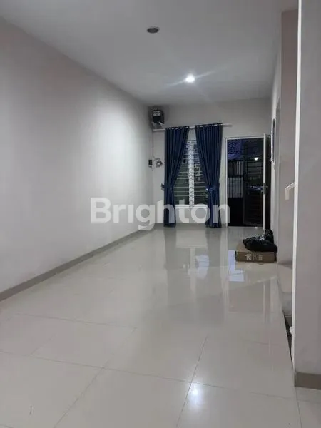 image RUMAH 2 LANTAI SIAP HUNI, 4 KT DI MELATI MAS (6)