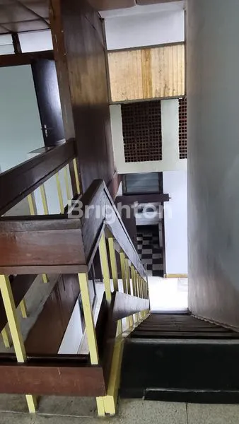 image HUNIAN EKSLUSIF KOLONIAL, SHM, LT 502M² (4)