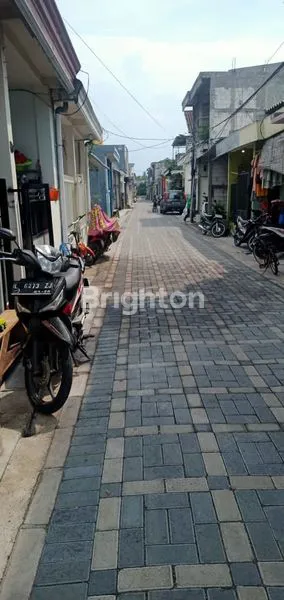 image DIJUAL RUMAH MINIMALIS DI BENOWO, SURABAYA BARAT, SEMEMI JAYA UTARA, SIAP HUNI (8)