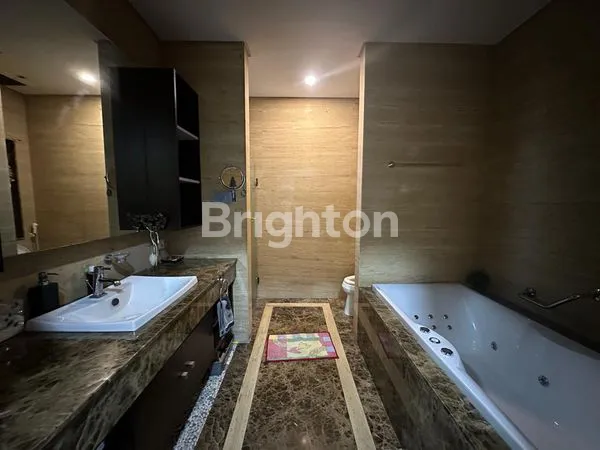 image RUMAH MEWAH 3 LANTAI DI CITRA GARDEN, FULLY FURNISHED (3)