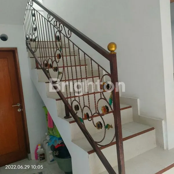 image JUAL RUMAH 2 LANTAI (7)