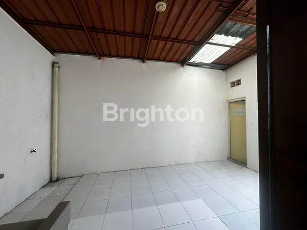 image HUNIAN NYAMAN DI IRISH GARDEN G, 2 KT AKSES TOL  (8)