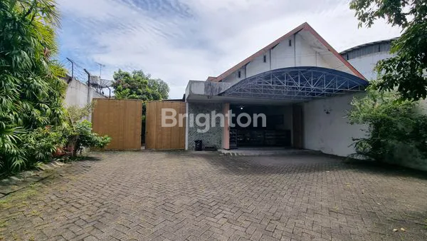 image RUMAH TENGAH KOTA  (1)