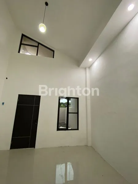 image RUMAH NEW GRESS DENGAN LEBAR 7 DEKAT RAYA MERR, MEDOKAN, WONOREJO, TOL WARU-JUANDA (3)