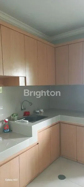 image RUMAH 2 LANTAI STRATEGIS  (4)