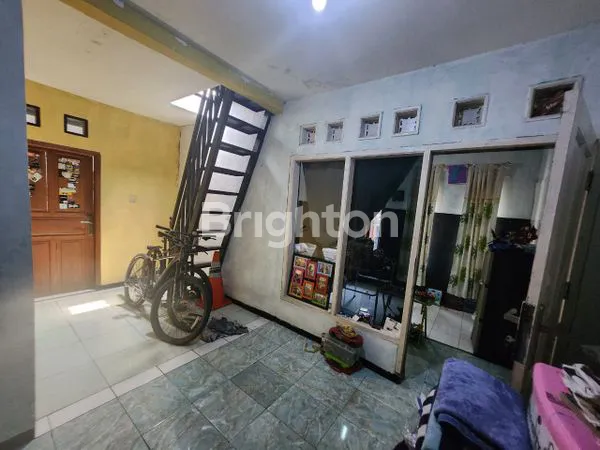 image RUMAH MEWAH STRATEGIS SIAP HUNI (8)