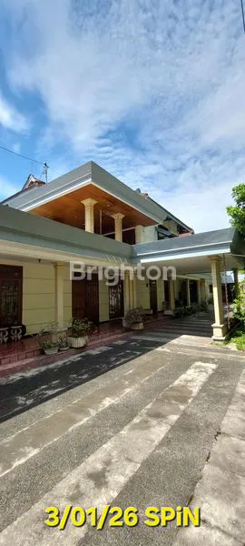 image RUMAH HOOK MEWAH LT 1041M² DI MALANG, SIAP HUNI (2)