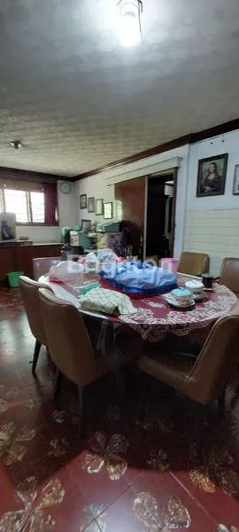 image RUMAH HOOK MEWAH LT 1041M² DI MALANG, SIAP HUNI (6)