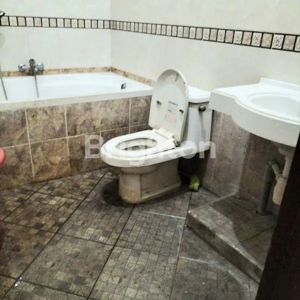 image HUNIAN STRATEGIS 6 KT, 3 KM, DEKAT SOEHAT MALANG (8)