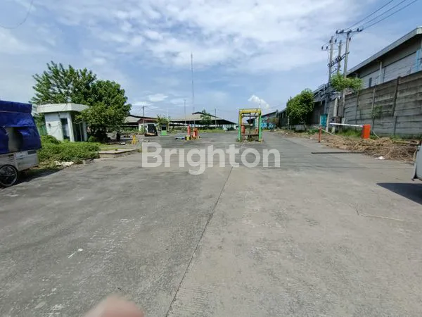 image KAPLINGAN TANAH ,NOL RAYA OSOWILANGUN (2)