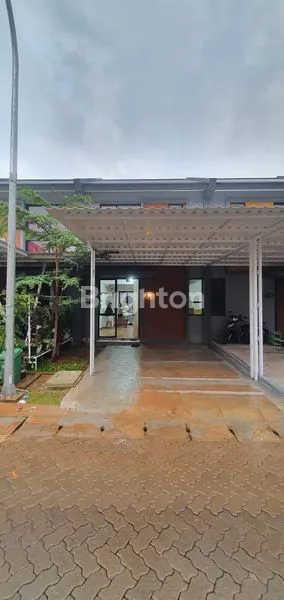 image RUMAH 2 LANTAI 3 KT SEMI FURNISHED HANYA 7 MENIT DARI KAMPUS UPH & SILOAM HOSPITALS (2)
