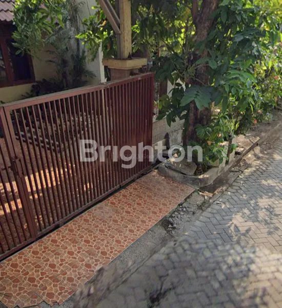 image RUMAH ASRI DAN NYAMAN DI WISMA TROPODO SIDOARJO (2)