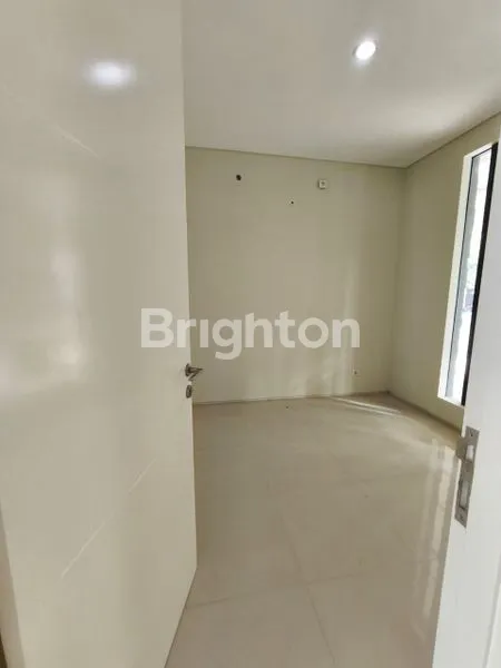 image RUMAH 2 LANTAI DI CITRALAND UTARA, NORTHWEST LAKE (6)