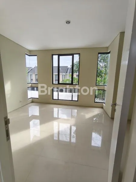 image RUMAH 2 LANTAI DI CITRALAND UTARA, NORTHWEST LAKE (2)