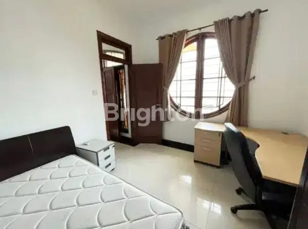 image RUMAH BARU SELESAI RENOV 3LANTAI SIAP HUNI DI KELAPA GADING. (4)