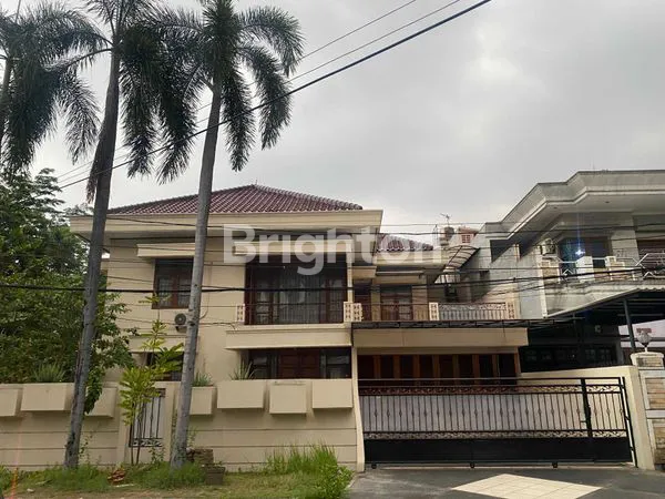 image RUMAH 2 LANTAI TAMAN ARIES SIAP HUNI (1)