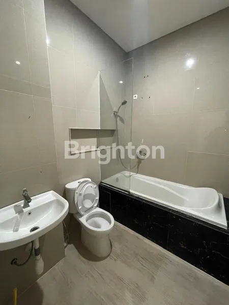 image RUMAH SIAP HUNI LEBAK TIMUR HARGA 1M-AN DEKAT KENJERAN, GALAXY MALL (2)