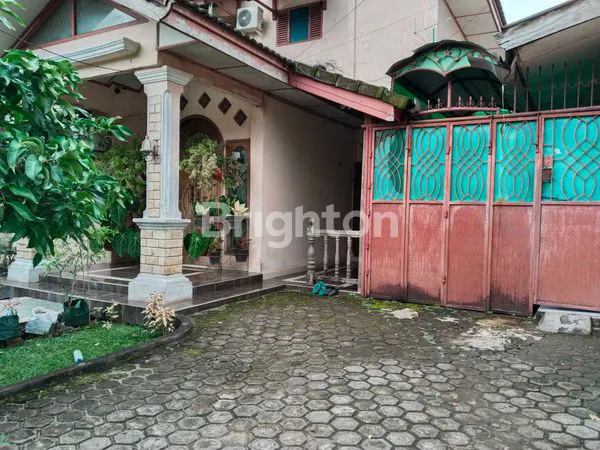 image RUMAH 2 LANTAI DIJUAL CEPAT (4)