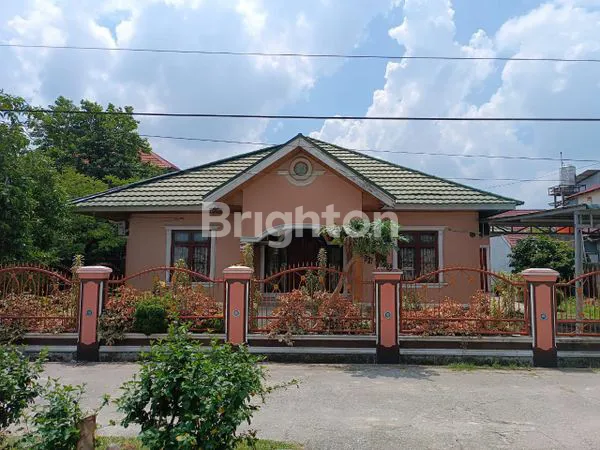 image RUMAH LUAS 880M² DI PANAM, 4 KT SIAP HUNI (1)