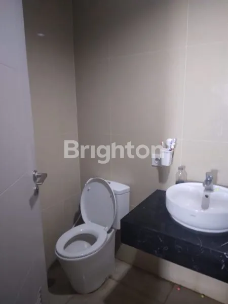 image APARTEMEN GRAND SUNGKONO LAGOON VENETIAN FULL FURNISH VIEW DANAU (3)