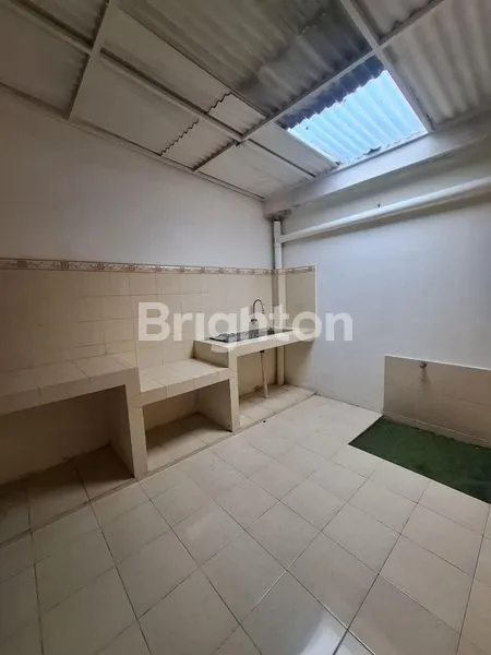 image RUMAH SIAP HUNI TAMAN UBUD ASRI LIPPO KARAWACI TANGERANG (8)