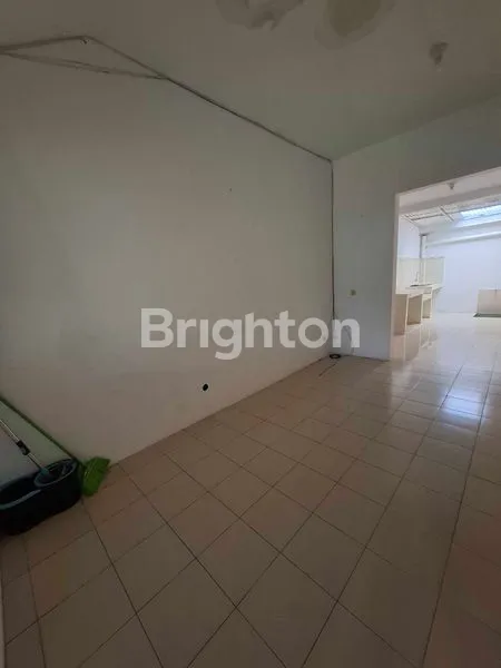 image RUMAH SIAP HUNI TAMAN UBUD ASRI LIPPO KARAWACI TANGERANG (2)