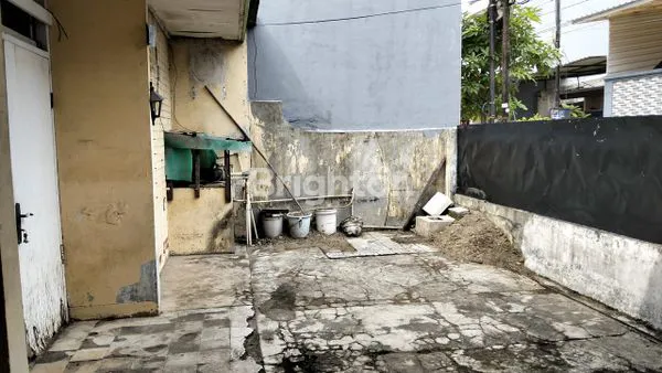 image RUMAH TUA DI BOJONG INDAH CENGKARENG (4)